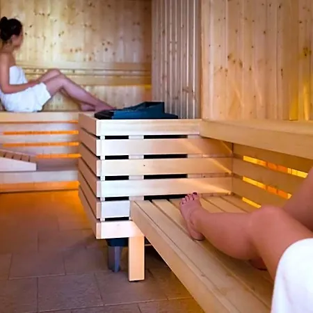 Ognisty Ptak Hotel Radzieje