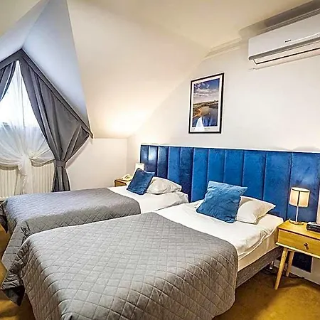 Ognisty Ptak Hotel